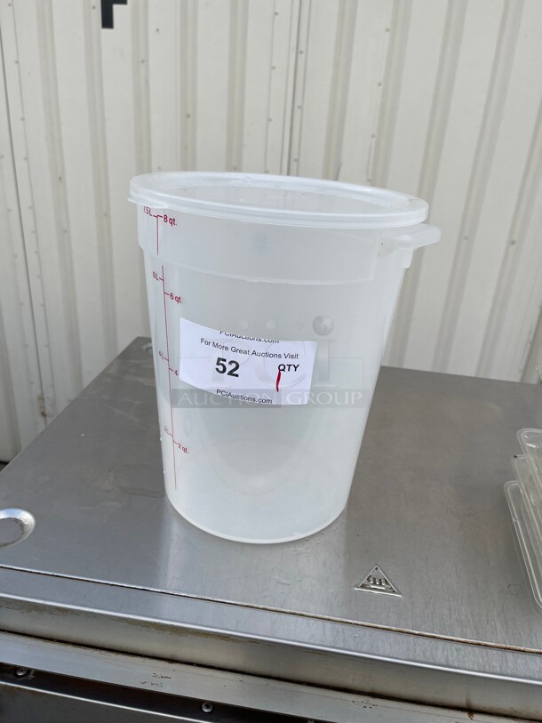 Cambro RFS8PP190 8 qt Round Storage Container - Translucent With Cover NSF  - Image 2 of 7