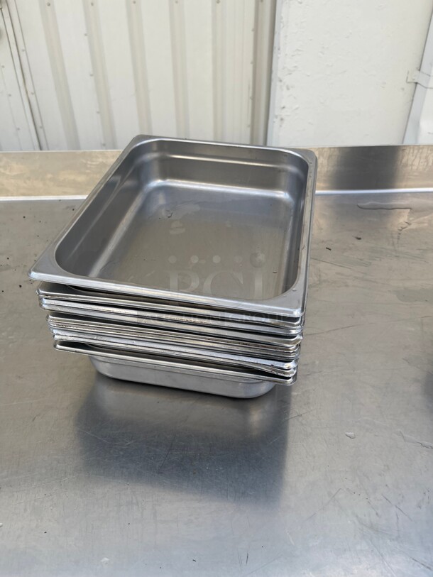Choice 1/2 Size 6 inch Deep 24 Gauge Anti-Jam Stainless Steel Steam Table / Hotel Pan NSF - Image 2 of 8