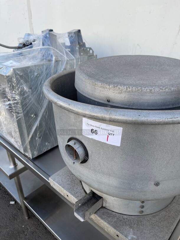 Working! Dayton 4HZ37 Commercial Centrifugal Direct-Drive Upblast Exhaust Ventilator 115 Volt NSF Tested and Working! - Image 6 of 6