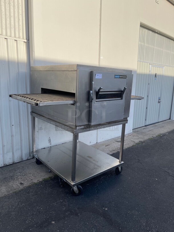 Working! Lincoln Impinger Natural Gas Single  Conveyor Radiant Oven Package with Stand 240,000 BTU NSF Gas and 220 Volt 1 phase for the conveyor Tested and Working! - Image 3 of 11