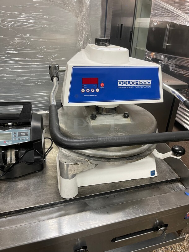 Working! DOUGHPRO Commercial DOUGH PRESS MODEL NUMBER DP 1100 , Pizza , Naan , Tortillas NSF 115 Volt Tested and Working!
