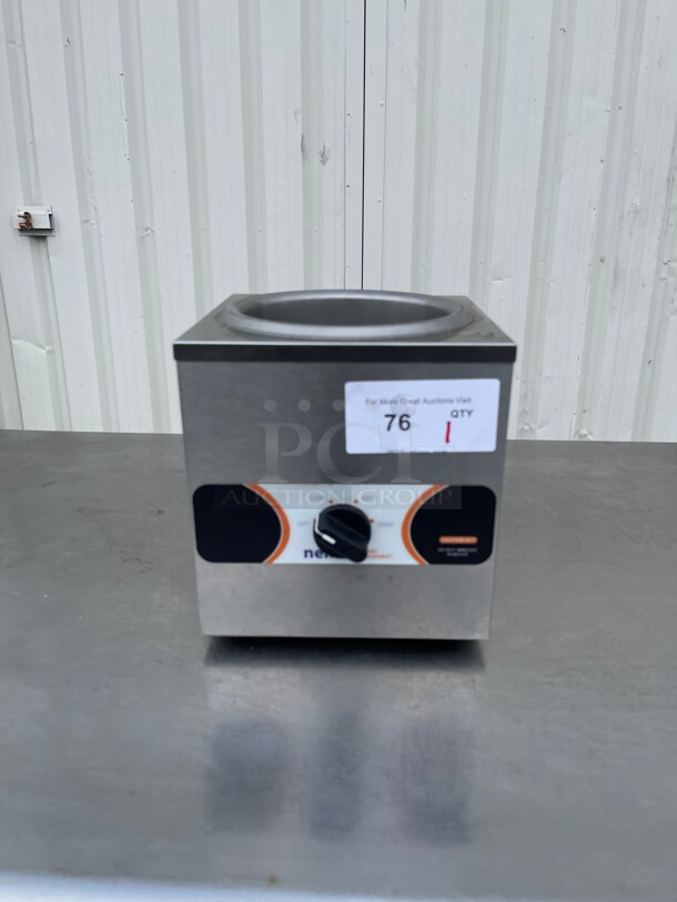 Barley Used! Nemco 6110A 4 qt Countertop Soup Warmer w/ Thermostatic Controls, 120v NSF Tested and Working! - Image 2 of 8