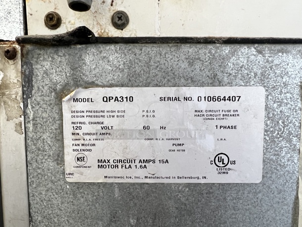 Manitowoc QD0452A Stainless Steel Commercial Ice Machine Head on Manitowoc QPA310 Stainless Steel Commercial Ice Bin Hotel Dispenser. 115 Volts, 1 Phase. 30x31x82 - Image 3 of 7