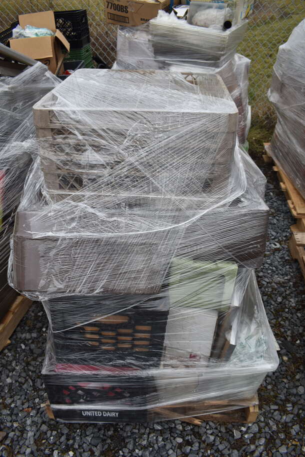 MEGA LOT OF 7 Pallets of Various Smallwares Including Bins, Dish Caddies and Ice Bucket Stands. Must Take All Pallets. 7 Times Your Bid! - Image 4 of 12