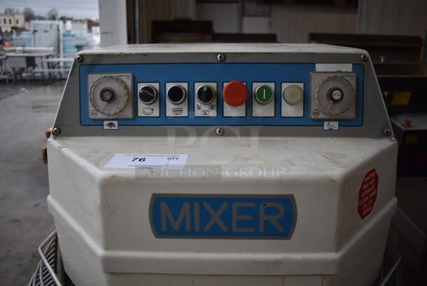Mixer ASM/200 Metal Commercial Floor Style Spiral Dough Mixer w/ Stainless Steel Mixing Bowl, Bowl Guard and Dough Hook Attachment. 220 Volts, 3 Phase. 40x60x58 - Image 4 of 11