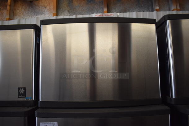 Manitowoc QD0452A Stainless Steel Commercial Ice Machine Head on Manitowoc QPA310 Stainless Steel Commercial Ice Bin Hotel Dispenser. 115 Volts, 1 Phase. 30x31x82 - Image 6 of 7