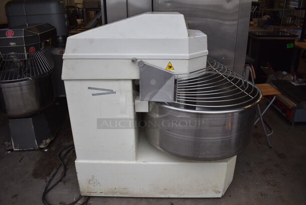 Mixer ASM/200 Metal Commercial Floor Style Spiral Dough Mixer w/ Stainless Steel Mixing Bowl, Bowl Guard and Dough Hook Attachment. 220 Volts, 3 Phase. 40x60x58 - Image 7 of 11