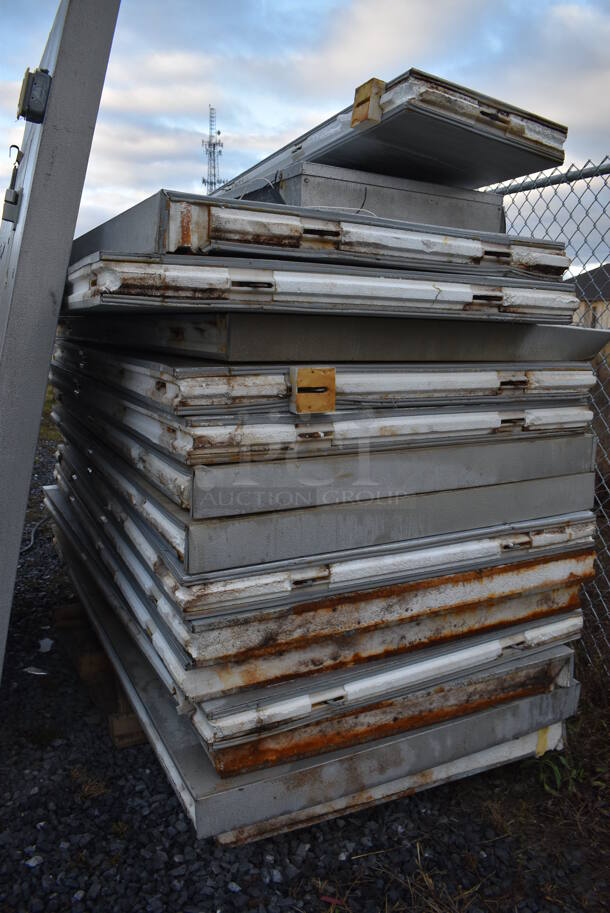 US Cooler 8'x12'x8'  Walk In Cooler Box w/ Copeland CR18K6-TF5-875 Compressor and Condensing Fan. 208/240 Volts, 3 Phase. Picture of the Unit Before Removal Is Included In the Listing. - Image 10 of 10