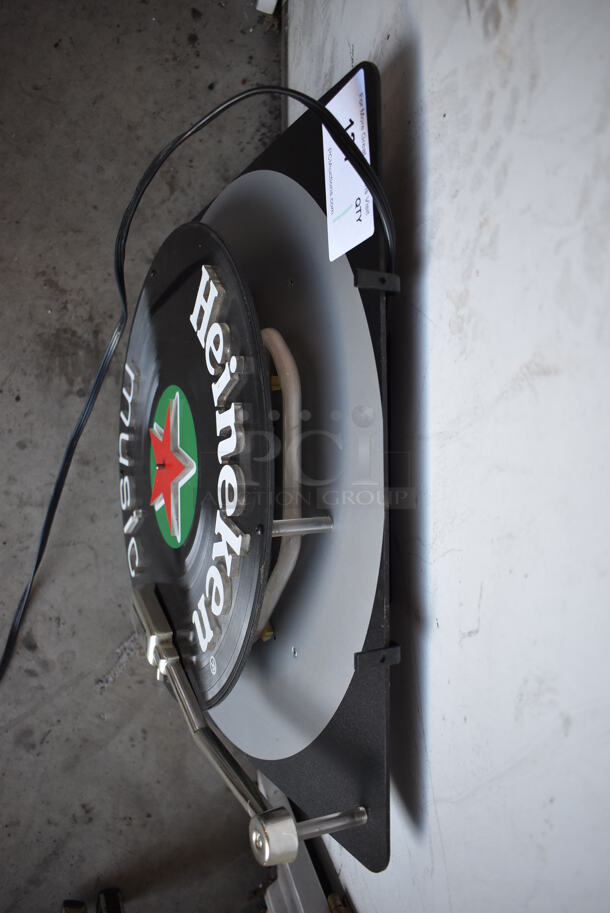 Heineken Light Up Sign. 19x5x19. Tested and Working! - Image 4 of 5