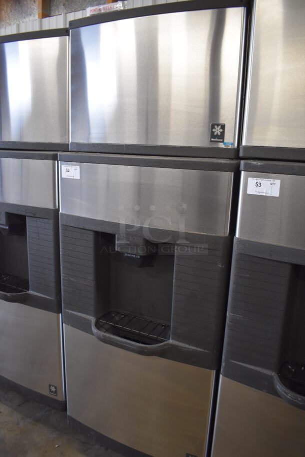 Manitowoc QD0452A Stainless Steel Commercial Ice Machine Head on Manitowoc QPA310 Stainless Steel Commercial Ice Bin Hotel Dispenser. 115 Volts, 1 Phase. 30x31x82 - Image 7 of 7