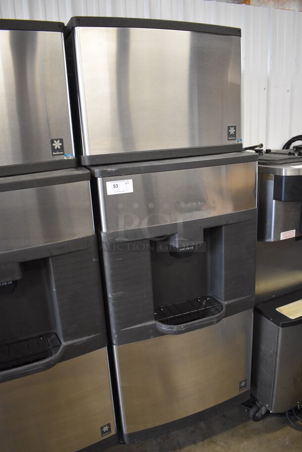 Manitowoc QD0452A Stainless Steel Commercial Ice Machine Head on Manitowoc QPA310 Stainless Steel Commercial Ice Bin Hotel Dispenser. 115 Volts, 1 Phase. 30x31x82 - Image 4 of 8