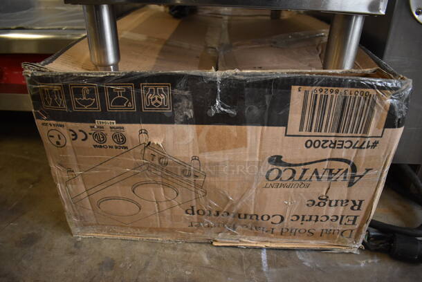 LIKE NEW! Avantco 177CER200 Stainless Steel Commercial Countertop Two French Style Burner Range. Used a Few Times at Trade Show as a Demonstration. 208/240 Volts, 1 Phase. 15x25x11. Tested and Working! - Image 3 of 6
