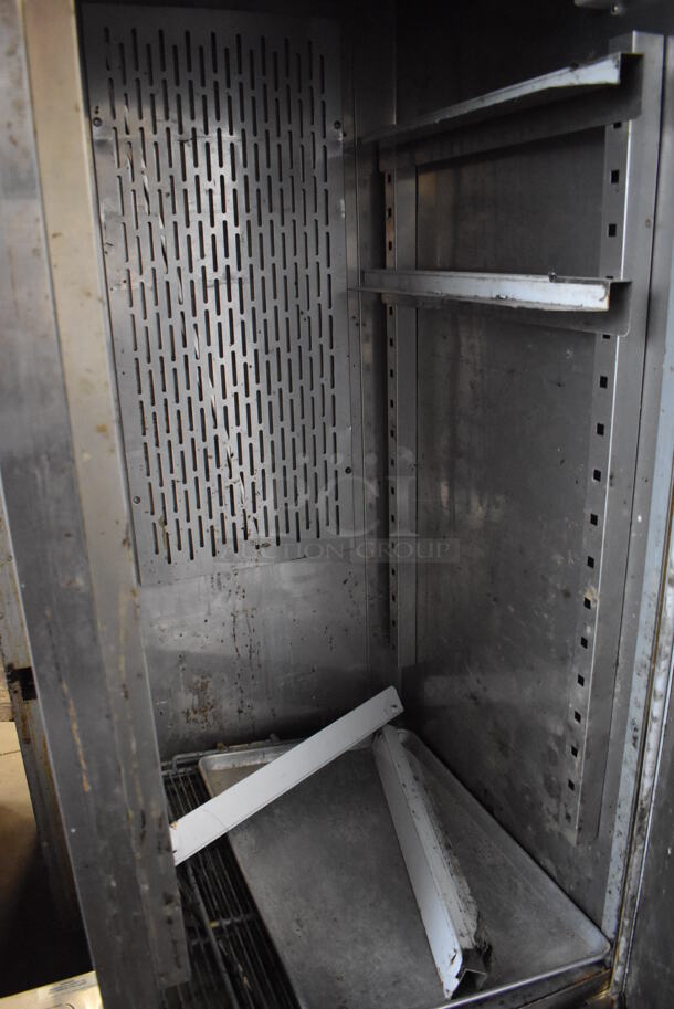 Avantco 178CFD1RR Stainless Steel Commercial Single Door Reach In Cooler on Commercial Casters. 115 Volts, 1 Phase. 29x32x82. Tested and Working! - Image 2 of 5