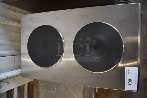 LIKE NEW! Avantco 177CER200 Stainless Steel Commercial Countertop Two French Style Burner Range. Used a Few Times at Trade Show as a Demonstration. 208/240 Volts, 1 Phase. 15x25x11. Tested and Working! - Image 5 of 6