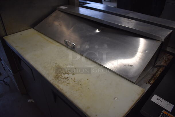 2015 True TSSU-48-12 Stainless Steel Commercial Sandwich Salad Prep Table Bain Marie Mega Top on Commercial Casters. 115 Volts, 1 Phase. 48x31x45. Tested and Working! - Image 3 of 7