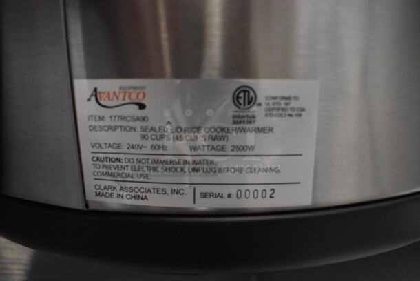 LIKE NEW! Avantco 177RCSA60 Stainless Steel Commercial Countertop 60 Cup (30 Cup Raw) Sealed Electric Powered Rice Cooker / Warmer. Used a Few Times at Trade Show as a Demonstration. 120 Volts, 1 Phase. 21x18x17. Tested and Working! - Image 7 of 8