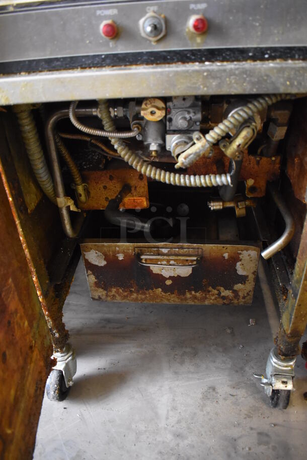 Henny Penny 600 Stainless Steel Commercial Floor Style Natural Gas Powered Pressure Fryer on Commercial Casters. 80,000 BTU. 18x39x49 - Image 8 of 9