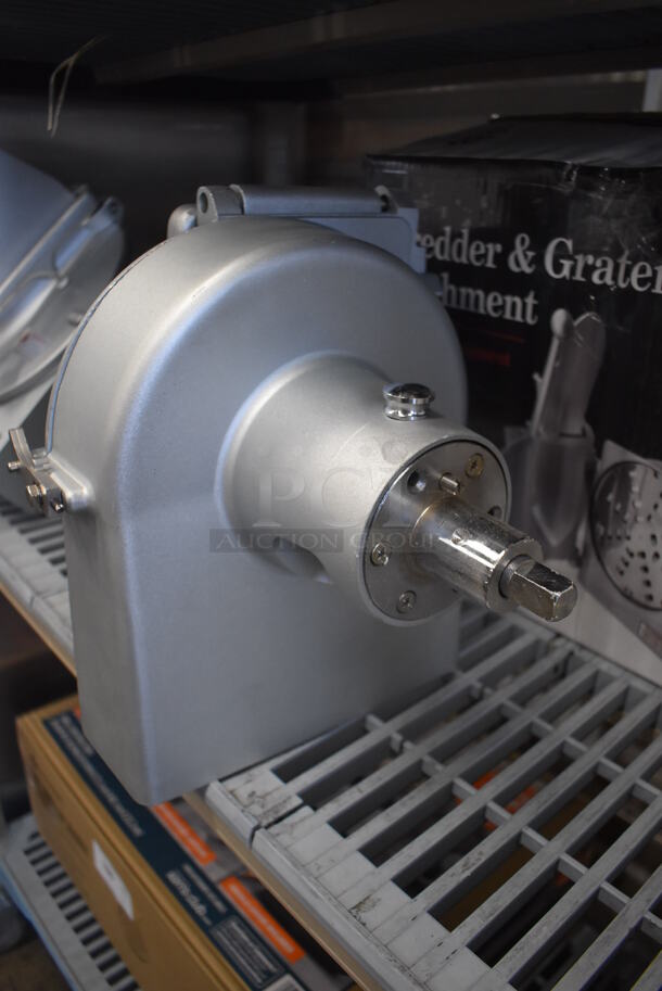 BRAND NEW IN BOX! Avantco 177MX20SHRDR Metal Commercial Pelican Head w/ Grating Blade. 10x18x15 - Image 4 of 6