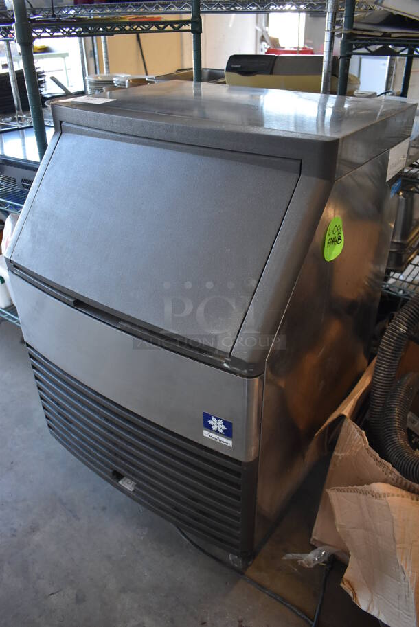 Manitowoc QD0172A Stainless Steel Commercial Self Contained Ice Machine. 26x25x39.5 - Image 2 of 6