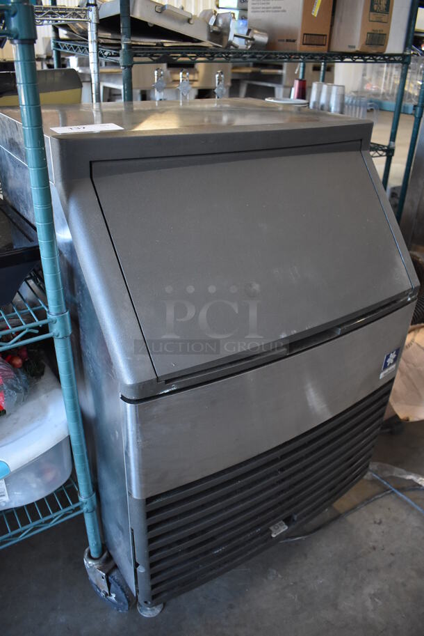Manitowoc QD0172A Stainless Steel Commercial Self Contained Ice Machine. 26x25x39.5 - Image 6 of 6