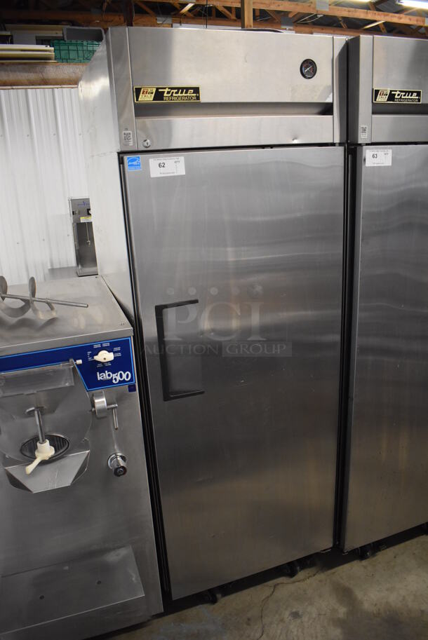 2013 True TG1R-1S ENERGY STAR Stainless Steel Commercial Single Door Reach In Cooler w/ Poly Coated Racks on Commercial Casters. 115 Volts, 1 Phase. 29x35x83. Tested and Working! - Image 2 of 6