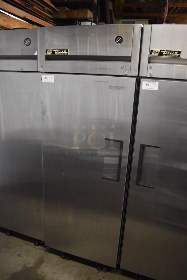 2011 True TG1R-1S Stainless Steel Commercial Single Door Reach In Cooler w/ Poly Coated Racks on Commercial Casters. 115 Volts, 1 Phase. 29x35x83. Tested and Working! - Image 2 of 6