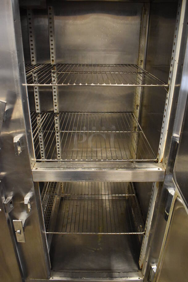 Traulsen Stainless Steel Commercial 4 Half Size Door Reach In Warming Cabinet. 208 Volts, 1 Phase. 58x35x83 - Image 4 of 5