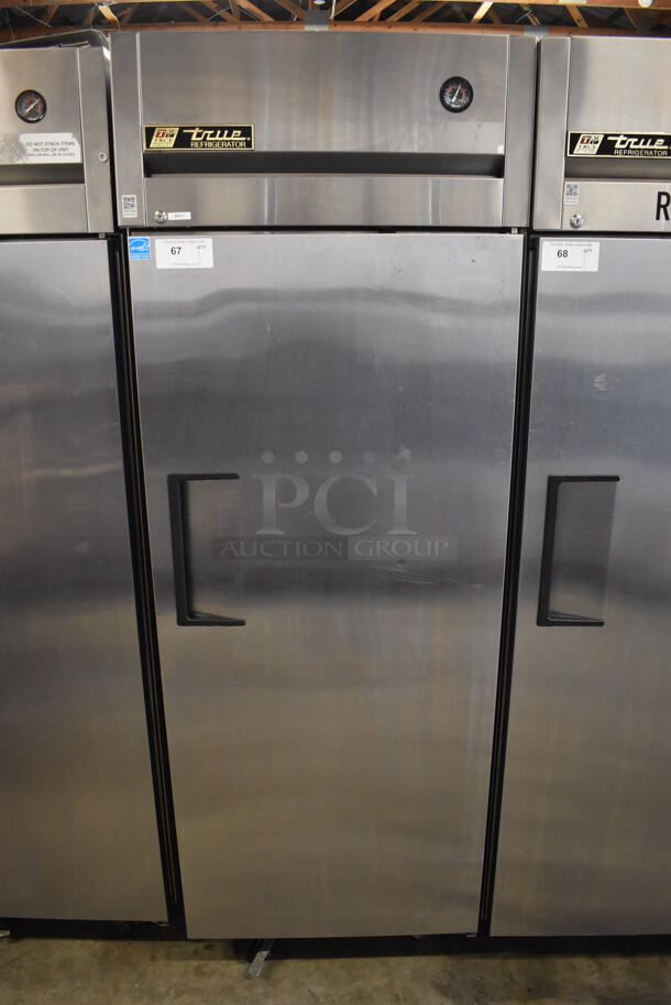 2015 True TG1R-1S ENERGY STAR Stainless Steel Commercial Single Door Reach In Cooler w/ Poly Coated Racks on Commercial Casters. 115 Volts, 1 Phase. 29x35x83. Tested and Working!