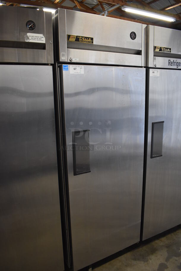 2015 True TG1R-1S ENERGY STAR Stainless Steel Commercial Single Door Reach In Cooler w/ Poly Coated Racks on Commercial Casters. 115 Volts, 1 Phase. 29x35x83. Tested and Working! - Image 3 of 6
