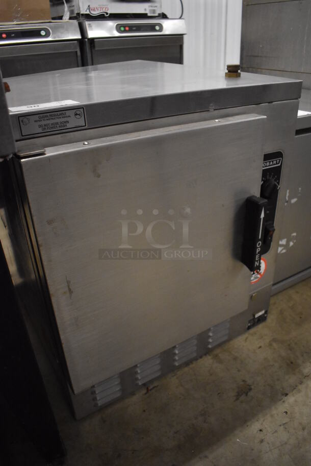 Hobart HC24EA5 Stainless Steel Commercial Electric Powered Single Compartment Steam Cabinet. 208/240 Volts, 3/1 Phase. 24x32x27 - Image 4 of 7