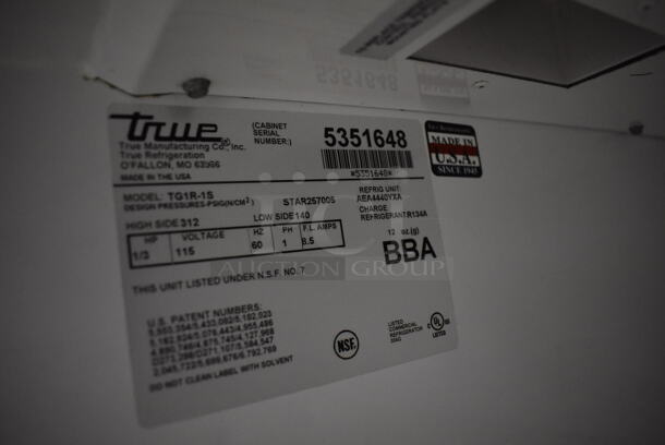 2010 True TG1R-1S ENERGY STAR Stainless Steel Commercial Single Door Reach In Cooler w/ Poly Coated Racks on Commercial Casters. 115 Volts, 1 Phase. 29x35x83. Tested and Working! - Image 5 of 6