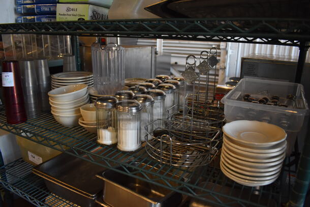 ALL ONE MONEY! Tier Lot of Various Items Including Poly Beverage Tumblers, Ceramic Bowls, Sugar Dispensers and Salt Shakers - Image 5 of 6