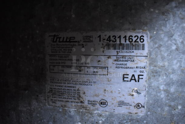 True TDD-3CT Metal Commercial Direct Draw Kegerator w/ 2 Beer Towers and 2 Couplers. 115 Volts, 1 Phase. 69x27x51. Tested and Working! - Image 7 of 7