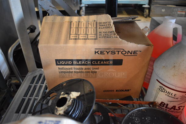 ALL ONE MONEY! Tier Lot of Various Items Including Cleaners and Wire - Image 4 of 4