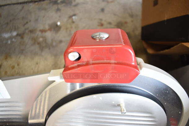 BRAND NEW SCRATCH AND DENT! 2022 Berkel B14-SLC Stainless Steel Commercial Countertop Meat Slicer w/ Blade Sharpener. Missing Center Plate Locking Knob. 115 Volts, 1 Phase. 27x26x26. Tested and Does Not Power On - Needs New Power Switch - Image 5 of 9