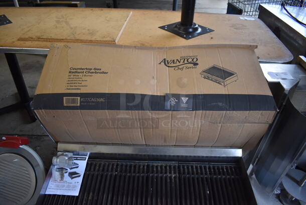 BRAND NEW SCRATCH AND DENT! 2022 Avantco 177CAG36RC Stainless Steel Commercial Countertop Natural Gas Powered Charbroiler Grill. 30,000 BTU. 36x29x16. Tested and Working! - Image 9 of 10