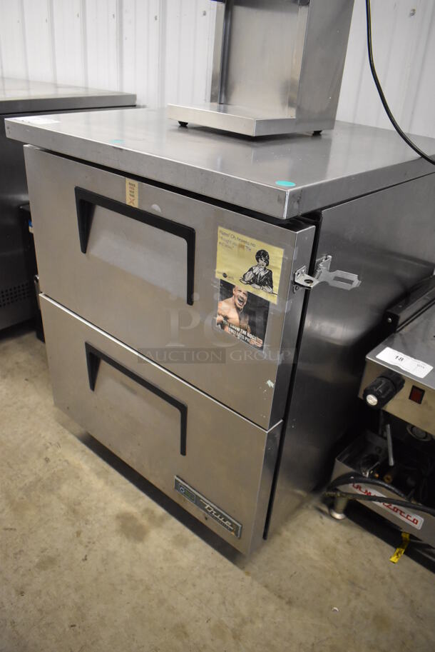 2016 True TUC-27D-2-HC Stainless Steel Commercial 2 Drawer Undercounter Cooler on Commercial Casters. 115 Volts, 1 Phase. 27.5x30x34. Tested and Powers On But Does Not Get Cold - Image 3 of 6