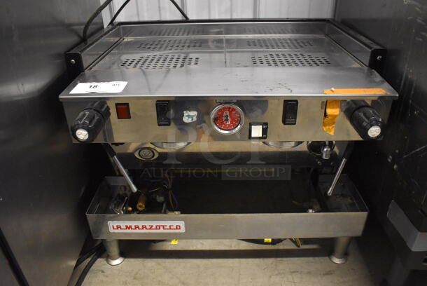 La Marzocco Stainless Steel Commercial Countertop 2 Group Espresso Machine w/ 2 Steam Wands. 208-220 Volts, 1 Phase. 27x22x21