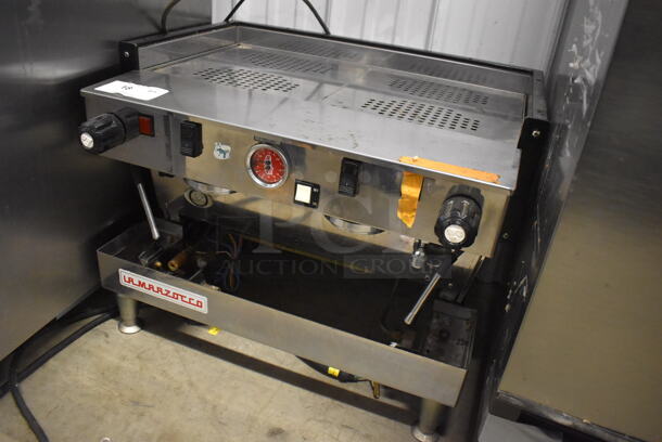 La Marzocco Stainless Steel Commercial Countertop 2 Group Espresso Machine w/ 2 Steam Wands. 208-220 Volts, 1 Phase. 27x22x21 - Image 3 of 8