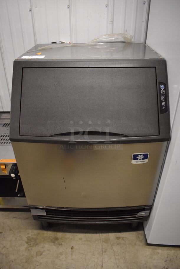 2016 Manitowoc UR0140A-161B Stainless Steel Commercial Undercounter Self Contained Ice Machine. 115 Volts, 1 Phase. 26x27x39