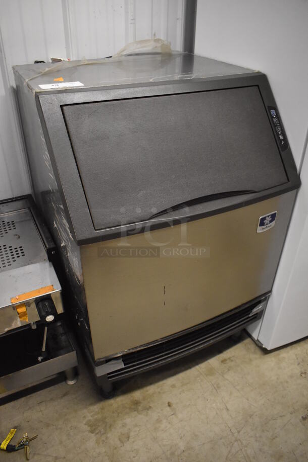 2016 Manitowoc UR0140A-161B Stainless Steel Commercial Undercounter Self Contained Ice Machine. 115 Volts, 1 Phase. 26x27x39 - Image 2 of 8