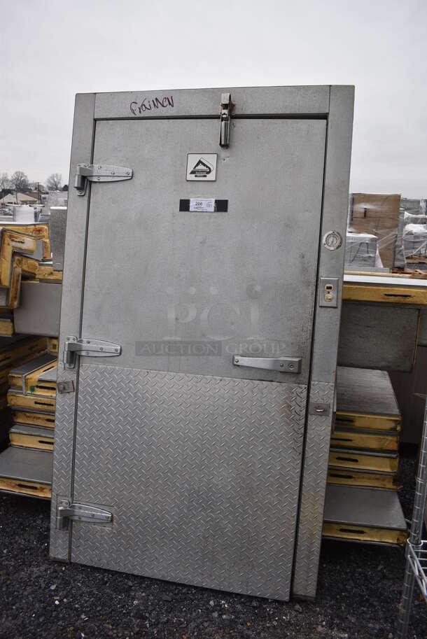 Harford Walk In Box w/ Condenser. Does Not Have Floor.  - Image 2 of 7