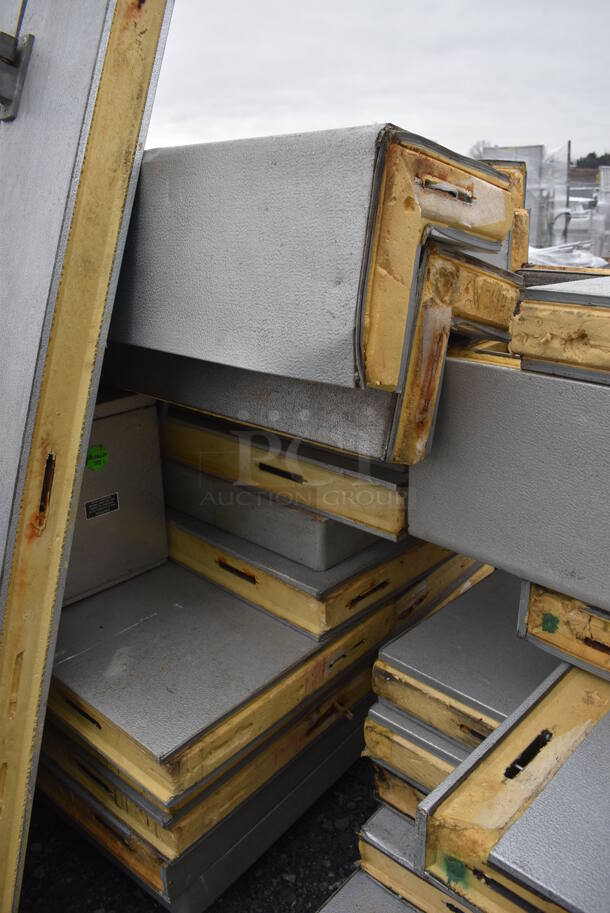 8'x12' Walk In Box w/ Russell Condenser. Does Not Have Floor.  - Image 4 of 8
