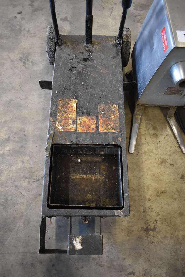 Metal Commercial Portable Fryer Oil Filter. 16x43x51 - Image 4 of 6