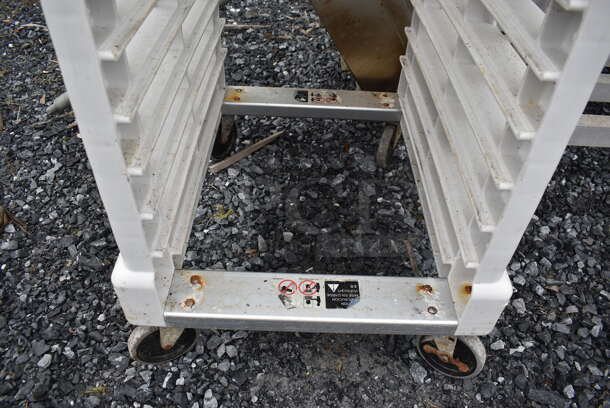 Poly and Metal Pan Transport Rack on Commercial Casters. 22x28x68 - Image 3 of 3