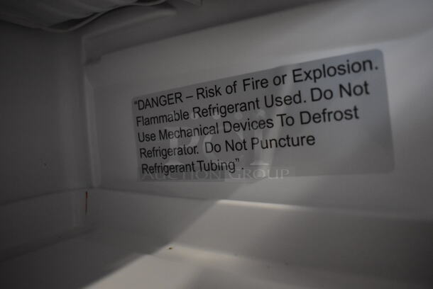 RCA RFR322-C ENERGY STAR Metal Mini Cooler. 115 Volts, 1 Phase. 18x18x32. Tested and Working! - Image 7 of 8