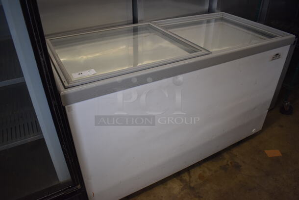 Arctic Air Metal Commercial Chest Freezer Merchandiser on Commercial Casters. 62x29x37. Tested and Working! - Image 3 of 7