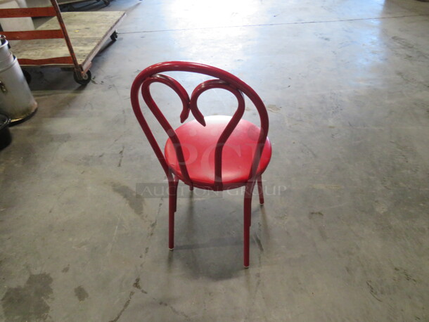 Red Metal Chair With Red Cushioned Seat. 4XBID. - Image 3 of 3