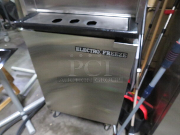 One WORKING Electro Freeze 2 Flavor Twist Soft Serve Machine On Casters. Model# 99T-RMT-132. 208-230 Volt. 3 Phase. Ser# H2P-2876. - Image 2 of 4