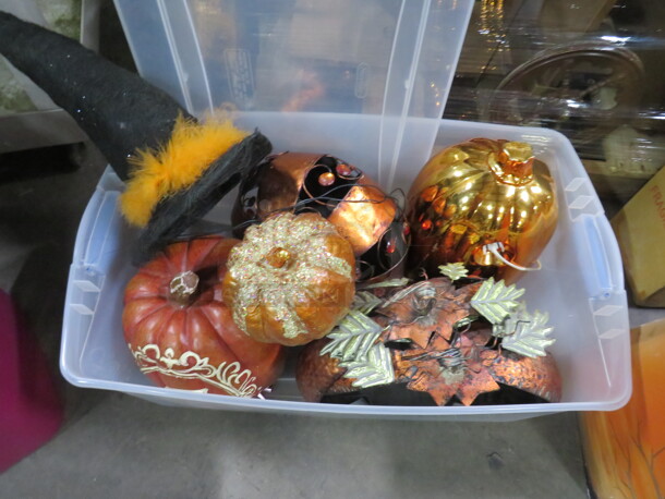 One Lot Of Decor. - Image 1 of 1